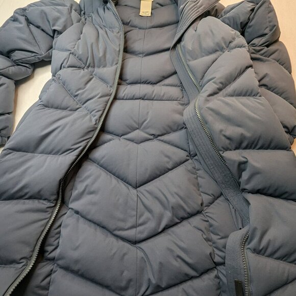 L.L Bean Women's Stretch Down Hooded Puffer Coat Gray Bluish Color Size XS - Picture 5 of 11